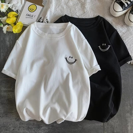 Lässiges T-Shirt mit Smiley-Stickerei